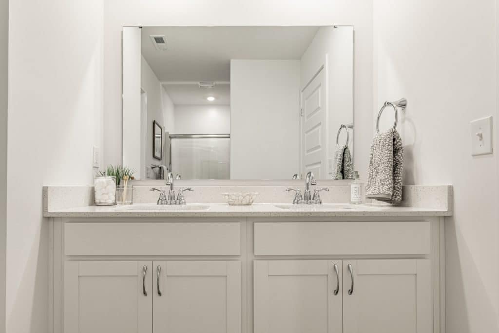 25 6579 W 650 N Model Home