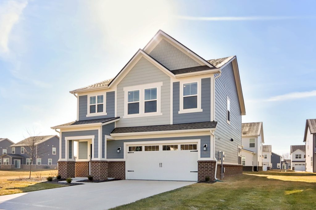 67 web or mls 6633 Willow Way 003